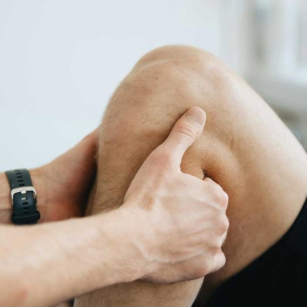 person-suffering-from-leg-pain-2